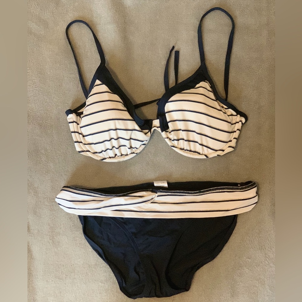 Skye Bikini size XL